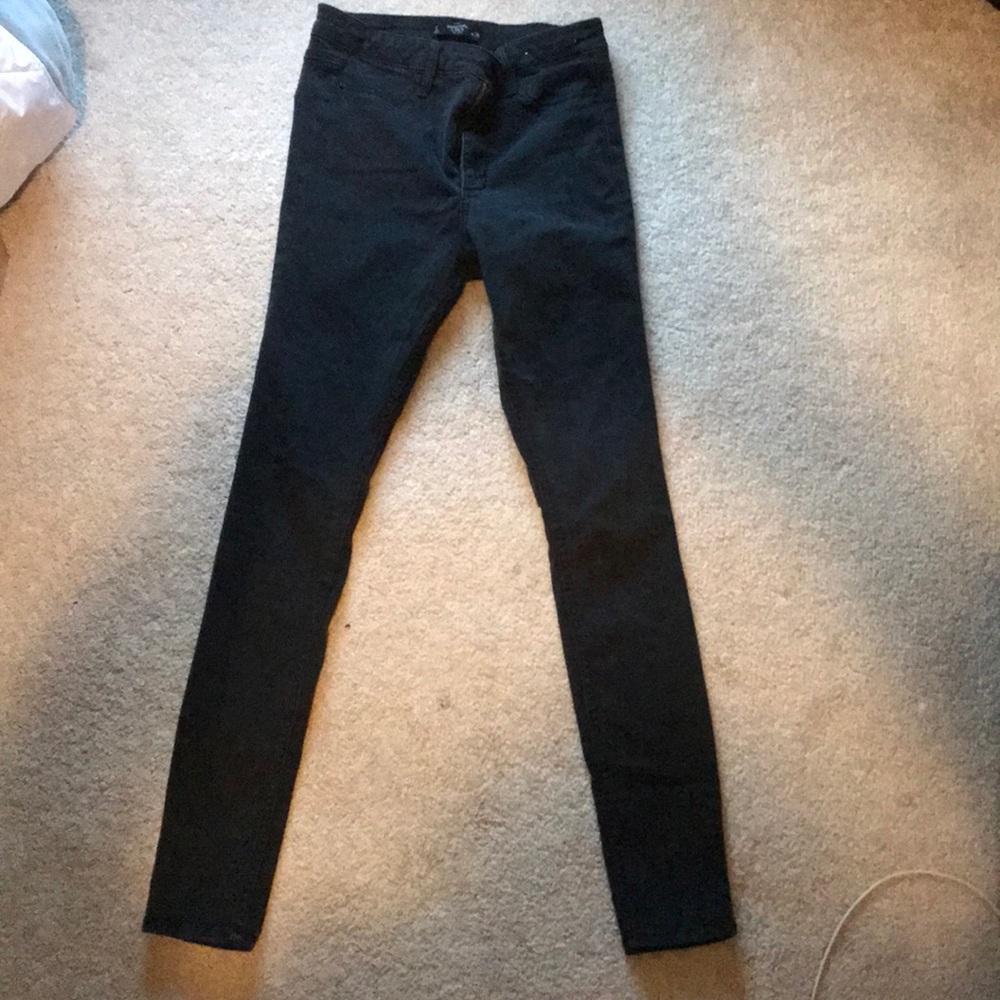 Black mid high-rise Abercrombie & Fitch jeans